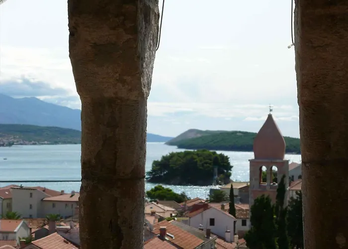 Apartment In Barbat - Insel Rab 33077 Apartment